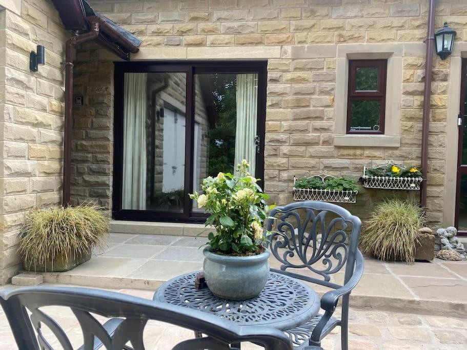 Beautiful 1 Bedroom Holiday Home In Lancaster Zewnętrze zdjęcie